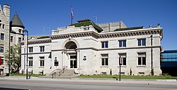 Wichita Kota Perpustakaan Carnegie Building.jpg