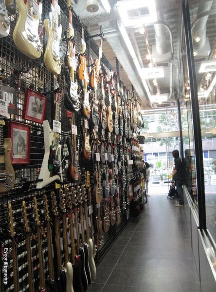 File:Zemaitis Music Store, other brand guitars, Ochanomizu Gakki Center, Tokyo.jpg