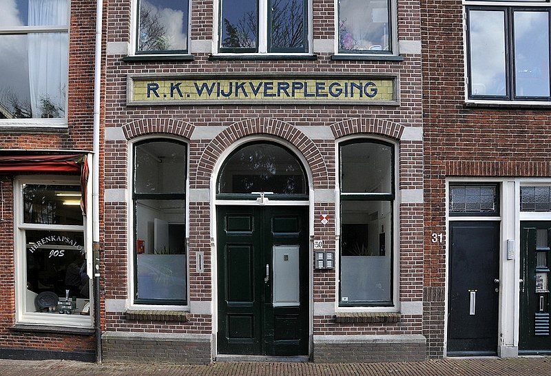 File:'RK Wijkverpleging' 1e Binnenvestgracht Leiden (5496180975).jpg