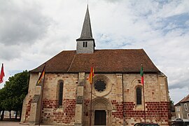 The church of Saint-Jacques-le-Majeur in Villefranche d'Allier