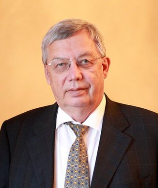 <span class="mw-page-title-main">Valentin Gapontsev</span> Russian-American billionaire (1939–2021)