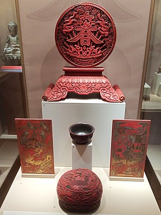 <span class="mw-page-title-main">Lacquerware</span> Objects decoratively covered with lacquer