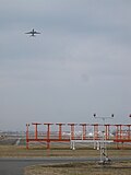 Miniatuur voor Bestand:福岡空港南端 End of RJFF Rwy34 - panoramio.jpg