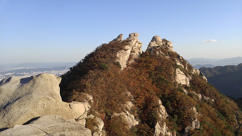 File:백운대 정상에서 - panoramio.jpg