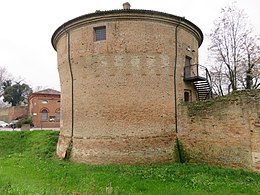 0 Murailles de Ferrare - Tour San Giovanni 07.jpg