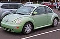 1999 Volkswagen New Beetle GLS, front left view