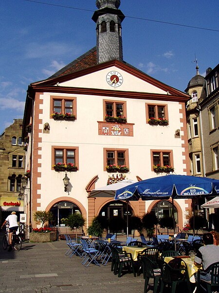 File:Altes Rathaus-Juni2007.JPG