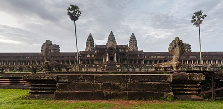 ไฟล์:Angkor Wat, Camboya, 2013-08-16, DD 084.JPG