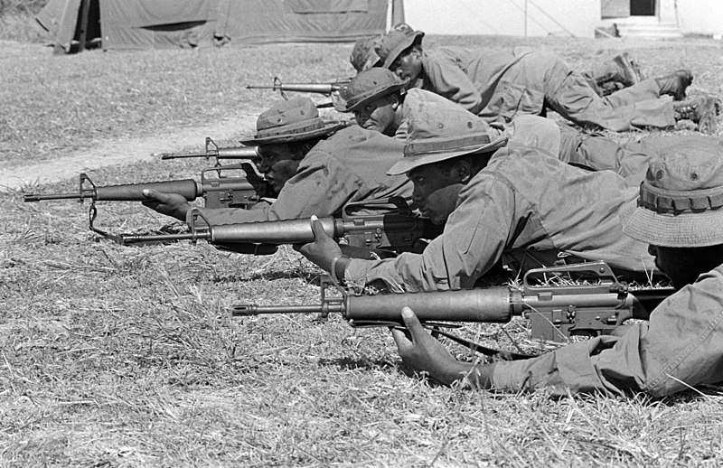 File:Antigua and Barbuda Defense Force members practice ground assault techniques while carrying M16 rifles during UPWARD KEY '87, a joint exercise of US and Antigua and Barbuda Defense Forces DN-SN-88-00502.jpg