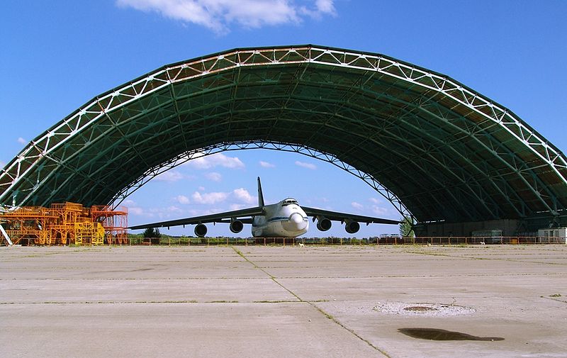 File:Antonov An-124 Ruslan, Russia - Air Force AN1144252.jpg