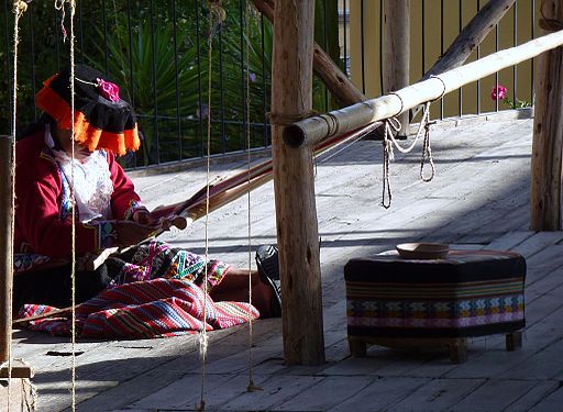 Arequipa.- Travail de tapisserie artisanale