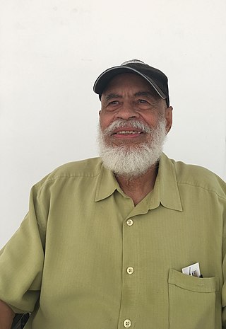 <span class="mw-page-title-main">Alonzo Davis</span> African-American artist and academic