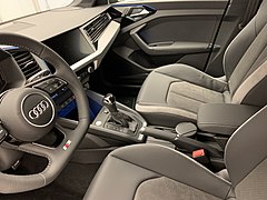 Audi A1 GB 40 TFSI İç Mekan.jpg