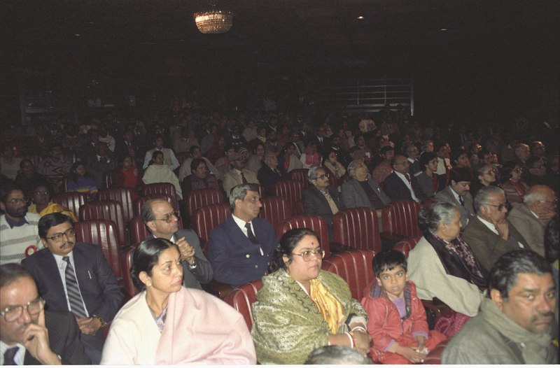 File:Audience - Inaugural Function - National Science Centre - New Delhi 1992-01-09 243.tif