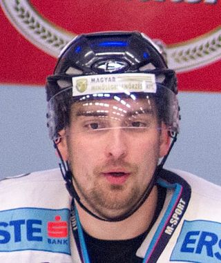 <span class="mw-page-title-main">Bálint Magosi</span> Hungarian ice hockey player