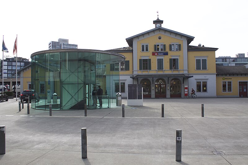 File:Baden Bahnhof 03.jpg