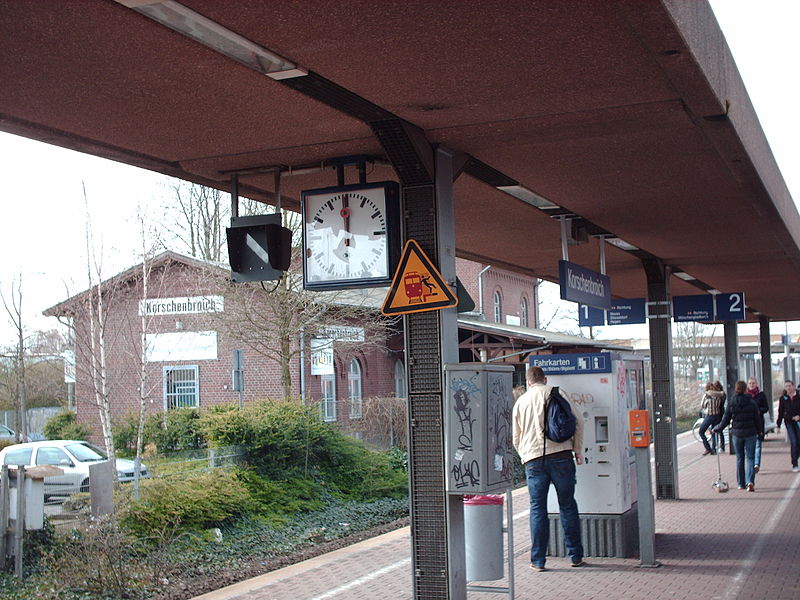 File:Bahnhof Korschenbroich.jpg