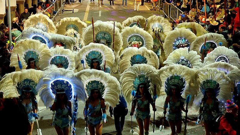 File:Bailarinas de Tobas Carnaval 2023.jpg