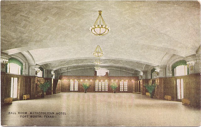 Postcard of the ballroom at the Metropolitan Hotel in Fort Worth, Texas, undated