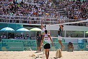 Deutsch: Beachvolleyball bei den Olympischen Jugendspielen 2018; Tag 11, 17. Oktober 2018; Jungen, Spiel um Platz 3 – Argentinien-Ungarn 2:0 (21–15/21–15) English: Beach volleyball at the 2018 Summer Youth Olympics at 17 October 2018 – Bronze Medal Match – Argentina-Hungary 2:0 (21–15/21–15)