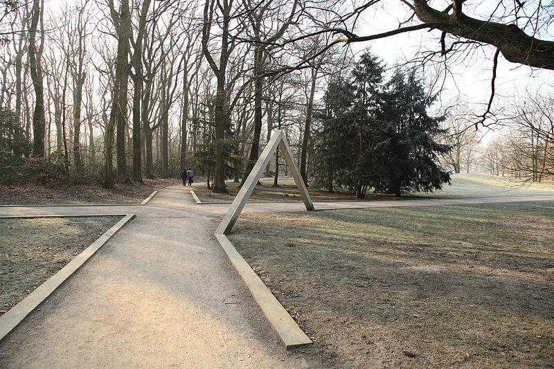 Datei:Bochum - Hattinger Straße - Schlosspark Weitmar 10 ies.jpg