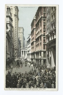 Broad Street and Curb Brokers, circa 1909. Broad Street and Curb Brokers, New York, N. Y (NYPL b12647398-69764).tiff