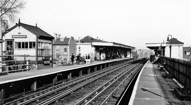 Brondesbury Station in 1961