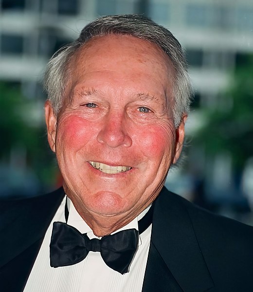 File:Brooks Robinson 2000.jpg