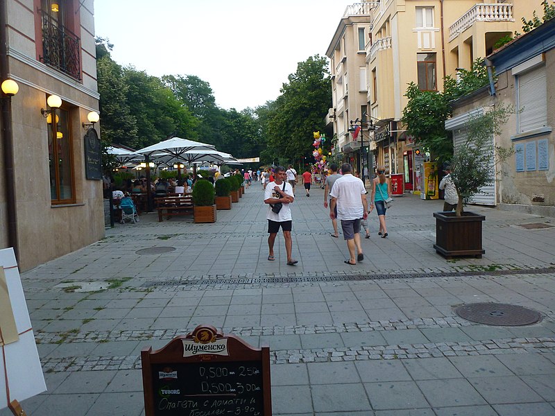 File:Burgas - panoramio (44).jpg