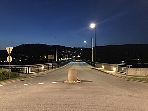 Riksväg 350 vid bron över Drammenselva i Hokksund.