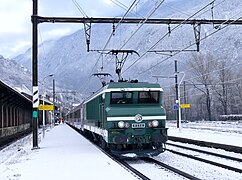 CC 6558 en livrée verte dite Maurienne, en gare de Saint-Michel - Valloire.