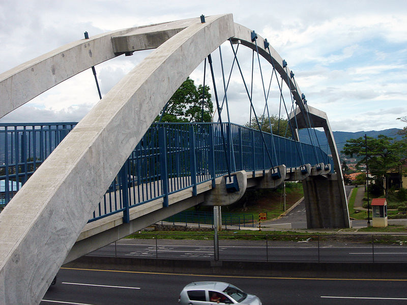 File:CRI 05 2008 Ruta 1 Autopista Gral Canas 2135.JPG