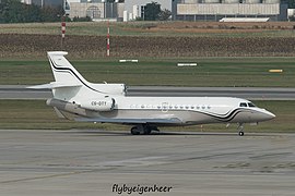 CS-DTT Dassault Falcon 7X FA7X (29961796985).jpg