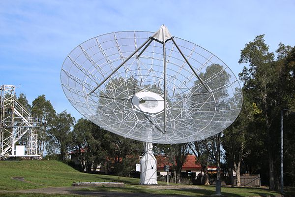 The larger of two radio dishes at the Marsfield headquarters of the CSIRO Department of Radio Physics.