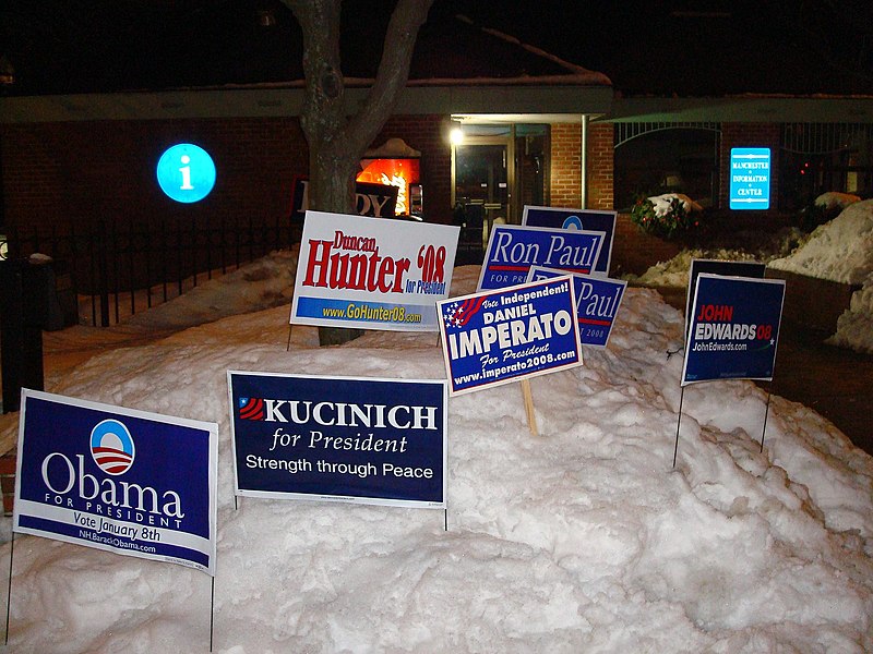 File:Campaign Signs 3 (2532046628).jpg