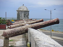 Картахена — гьуьлуьн порт, къелени монументар
