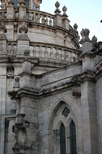 File:Catedral de Lugo 17VIII2014 10.JPG