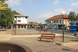 Central-square-in-Anton.jpg