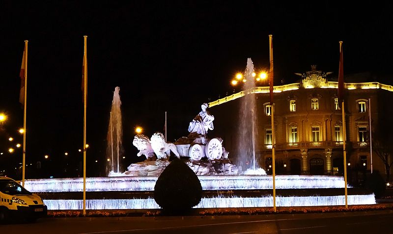 File:Cibeles de noche.jpg