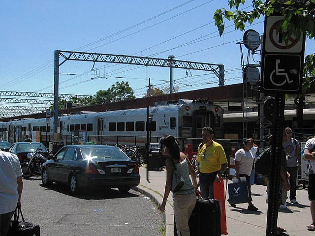 NJ Transit North Jersey Coast Line Train #4732 Arriving at Long Branch 