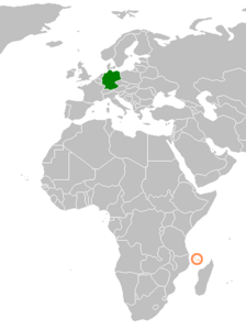 Германия и Коморы