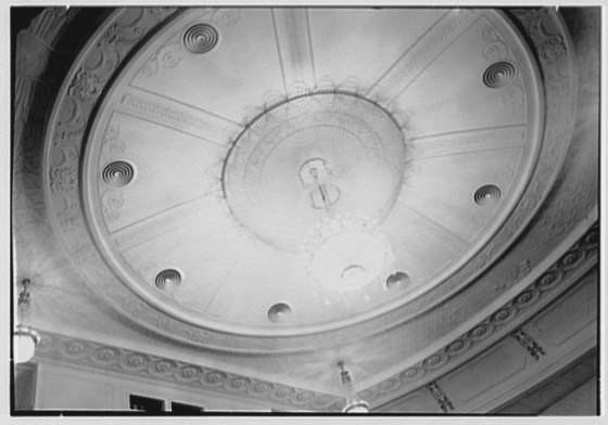 File:Coronet Theatre, W. 49th St., New York City. LOC gsc.5a12440.tif