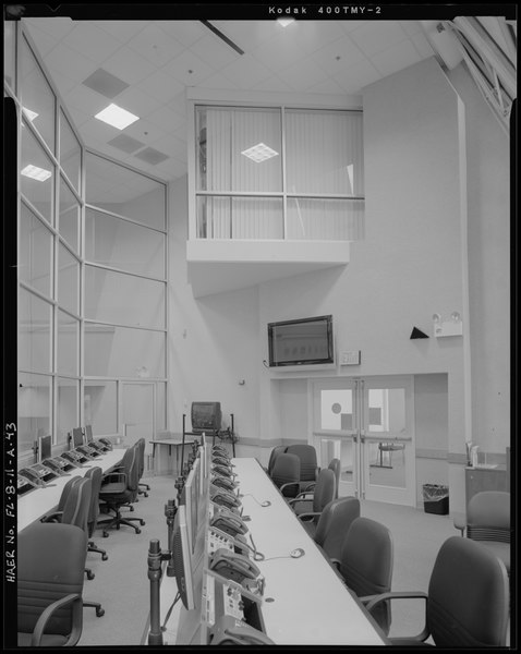 File:DETAIL VIEW OF OPERATIONS MANAGEMENT ROOM, FIRING ROOM NO. 4, FACING WEST - Cape Canaveral Air Force Station, Launch Complex 39, Launch Control Center, LCC Road, East of Kennedy HAER FL-8-11-A-43.tif