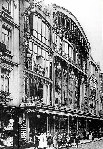 À L'Innovation department store, Brussels (1901) (burned down and then demolished)