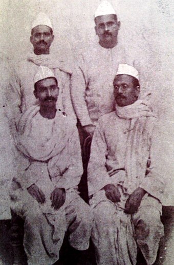 (Sitting L to R) Deshratna Rajendra Prasad and Bihar Vibhuti Anugrah Narayan Sinha during Mahatma Gandhi's 1917 Champaran Satyagraha