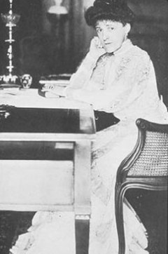 Edith Wharton (1915)