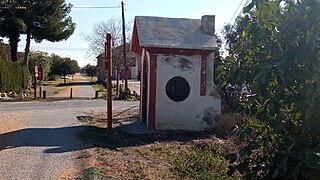 Estación de Serón - Caseta del controlador 02.jpg