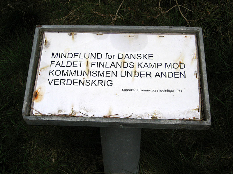 File:Fællesskabets-Mindelund-10.jpg