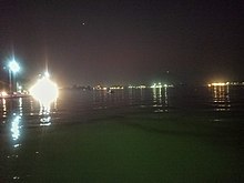 Fateh sagar lake night view.jpg