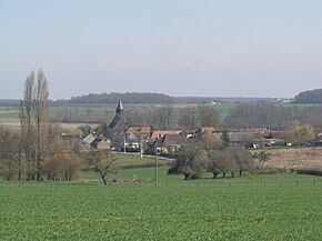 Fontenouilles, Yonne (France) -vue de l'ouest.JPG